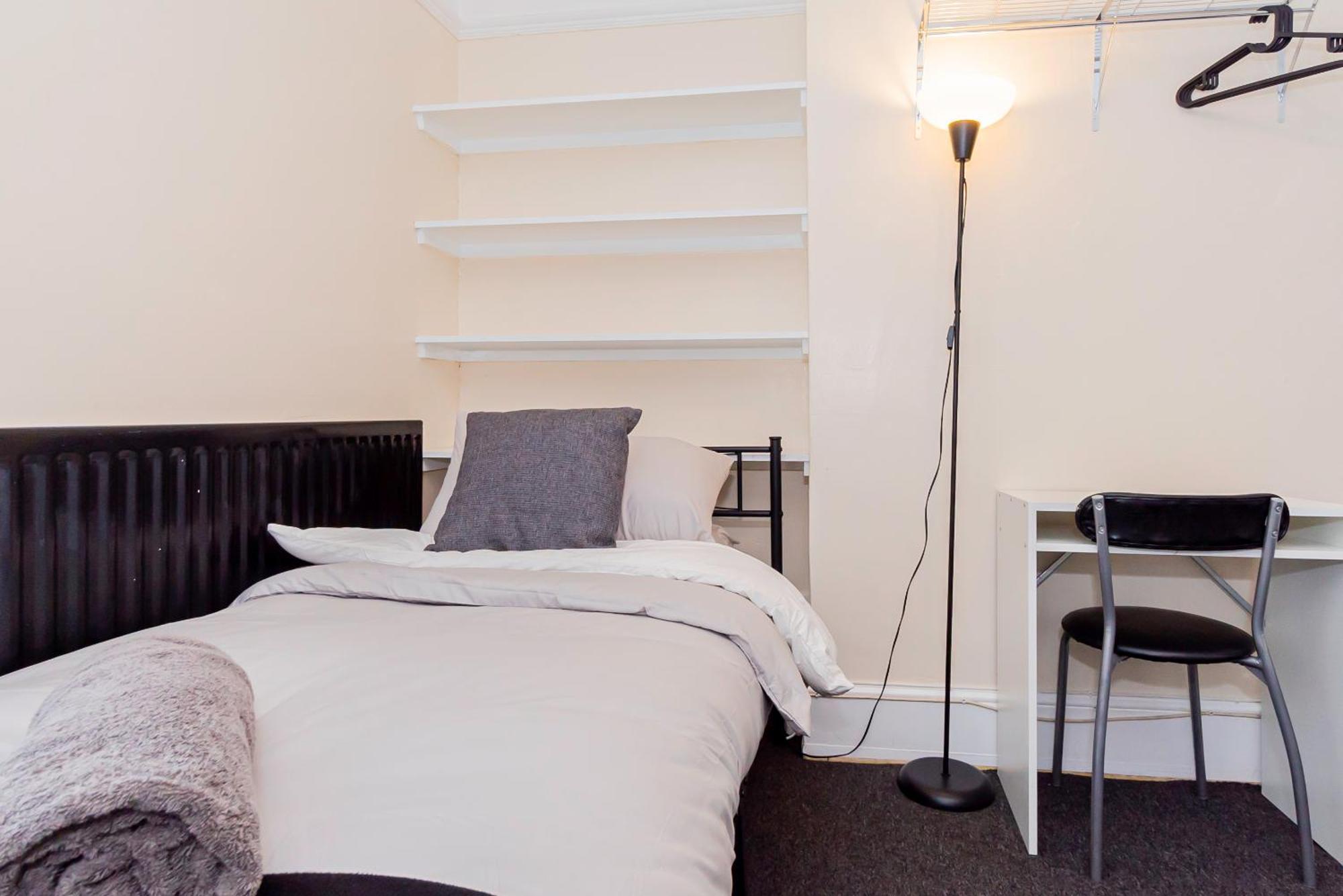 Shirley House 5, Guest House, Self Catering, Self Check In With Smart Locks, Use Of Fully Equipped Kitchen, Close To City Centre, Ideal For Longer Stays And Fawley Contractors Southampton Esterno foto