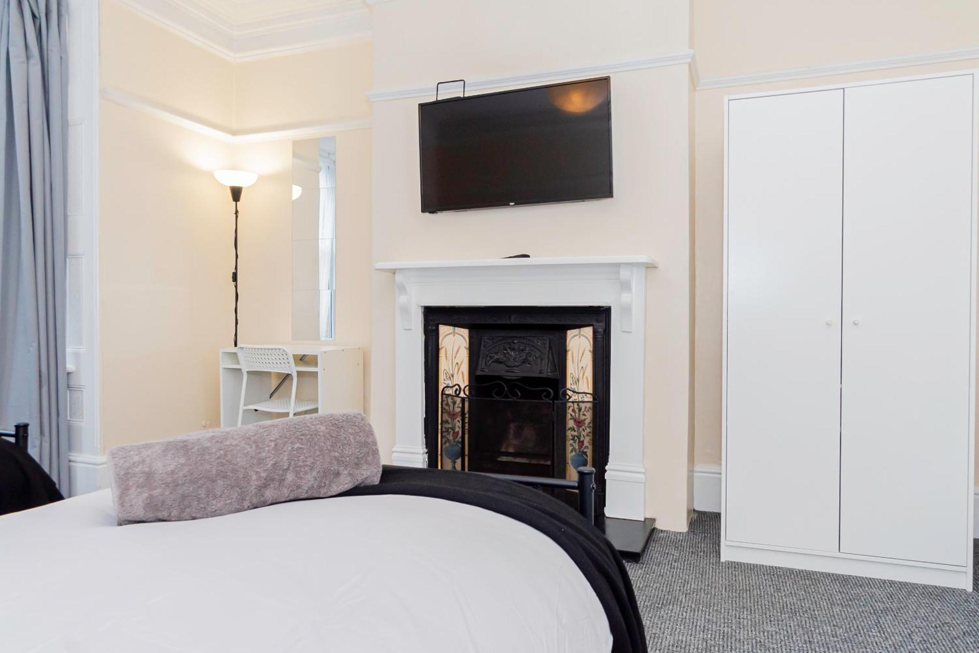 Shirley House 5, Guest House, Self Catering, Self Check In With Smart Locks, Use Of Fully Equipped Kitchen, Close To City Centre, Ideal For Longer Stays And Fawley Contractors Southampton Esterno foto