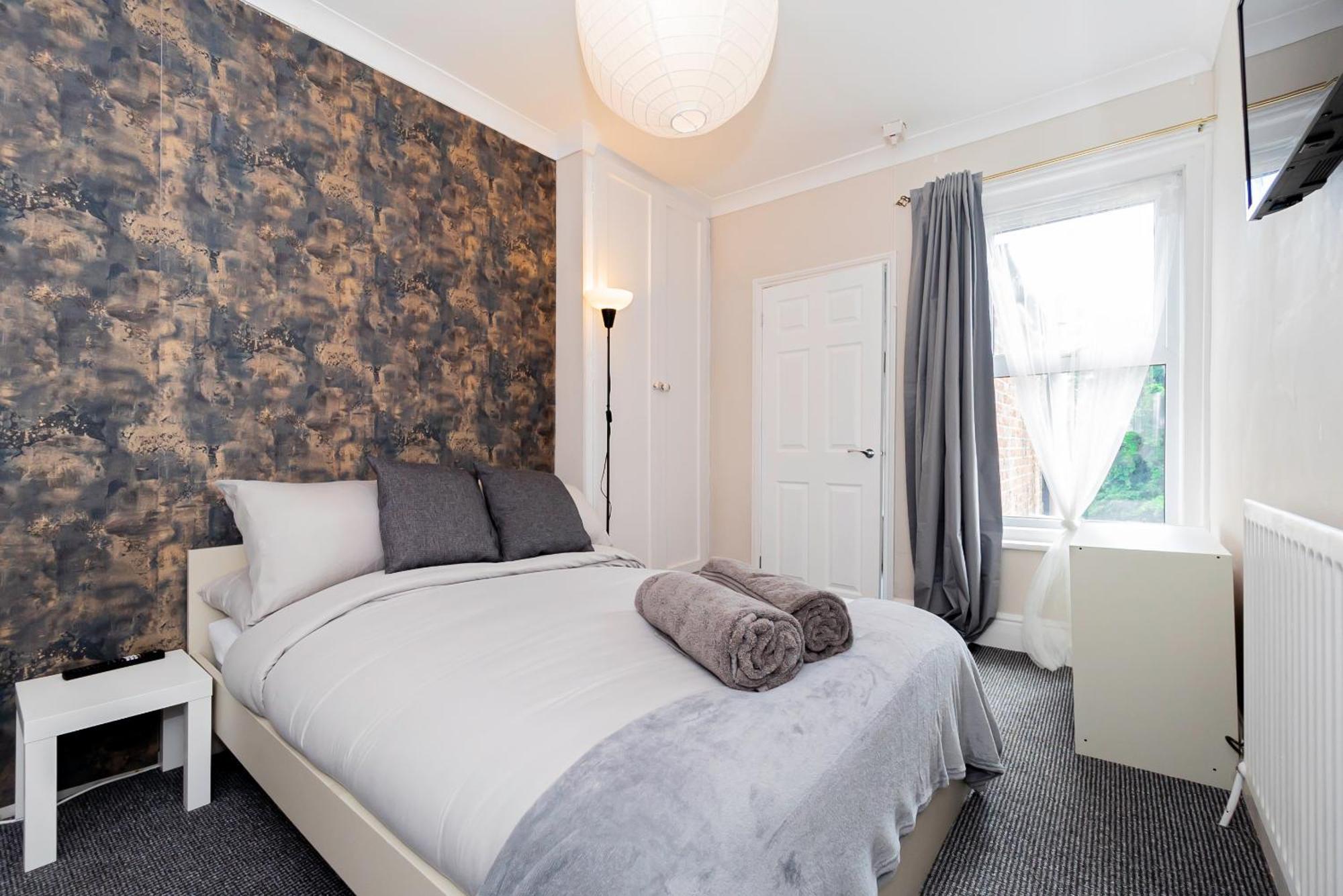 Shirley House 5, Guest House, Self Catering, Self Check In With Smart Locks, Use Of Fully Equipped Kitchen, Close To City Centre, Ideal For Longer Stays And Fawley Contractors Southampton Esterno foto