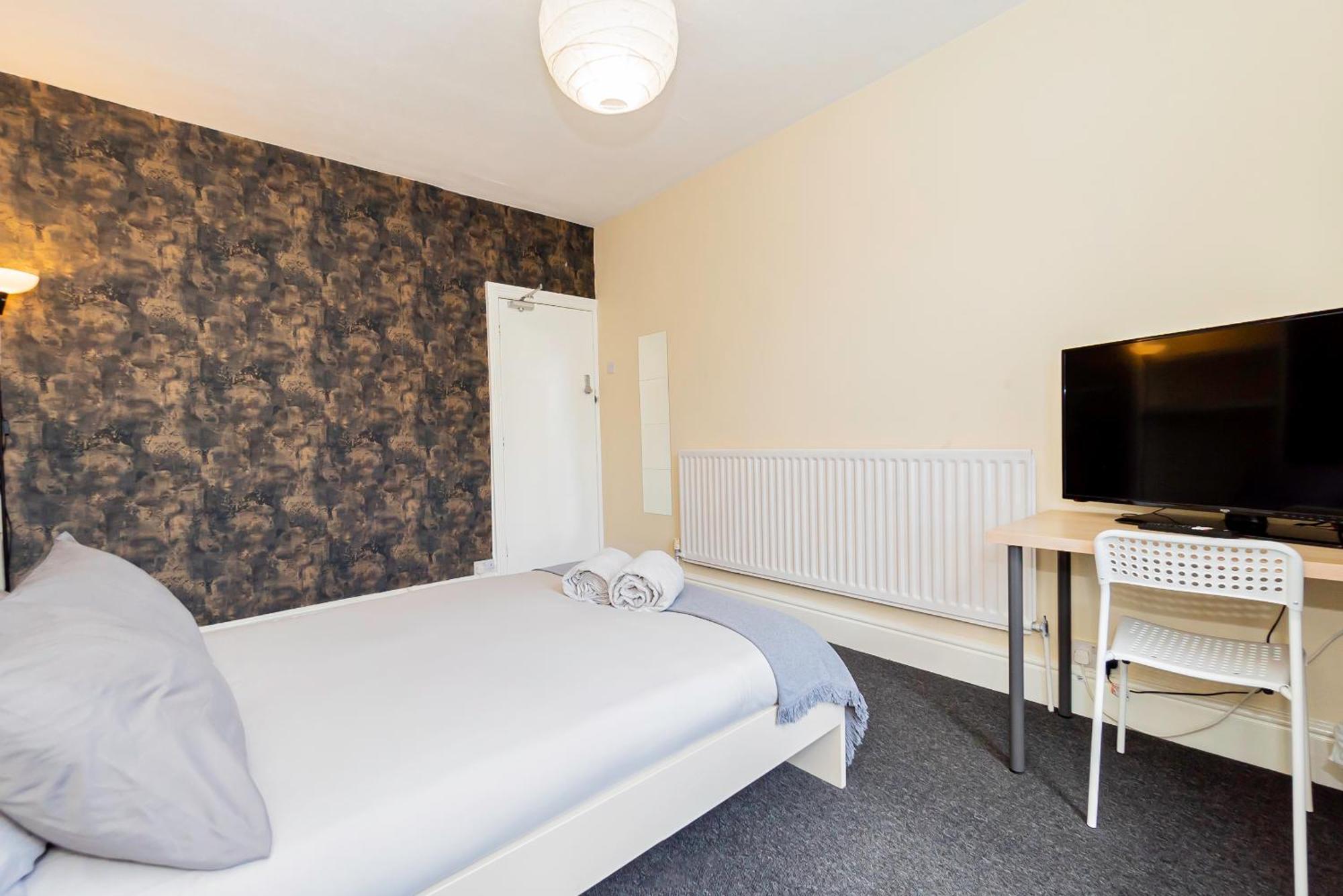 Shirley House 5, Guest House, Self Catering, Self Check In With Smart Locks, Use Of Fully Equipped Kitchen, Close To City Centre, Ideal For Longer Stays And Fawley Contractors Southampton Esterno foto