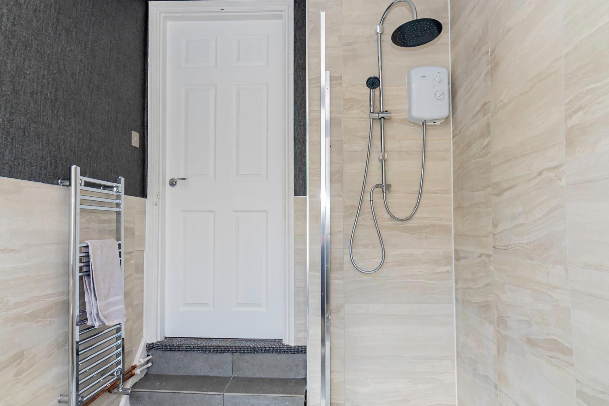 Shirley House 5, Guest House, Self Catering, Self Check In With Smart Locks, Use Of Fully Equipped Kitchen, Close To City Centre, Ideal For Longer Stays And Fawley Contractors Southampton Esterno foto