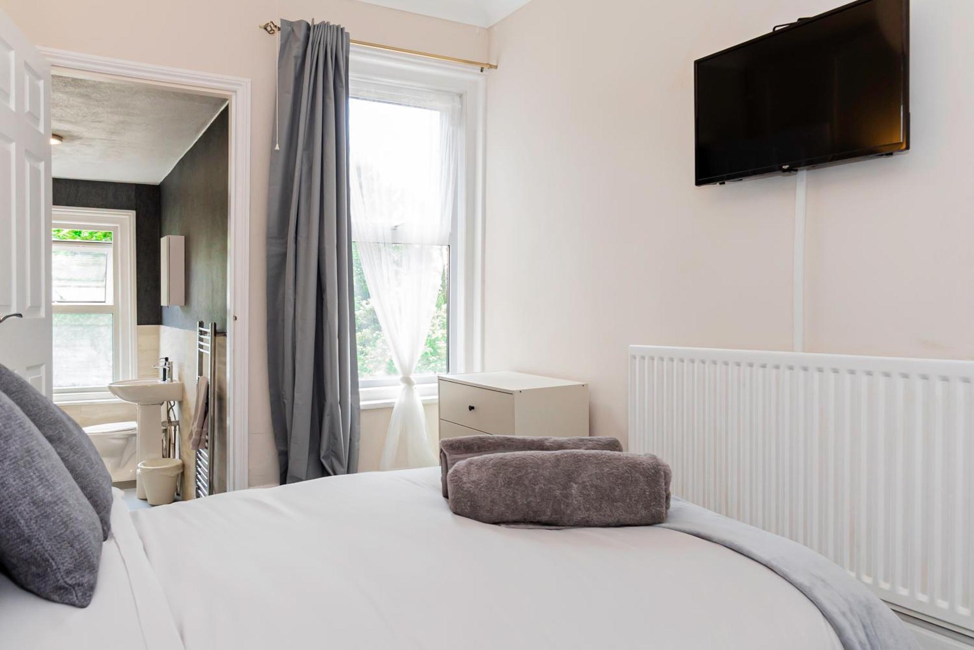 Shirley House 5, Guest House, Self Catering, Self Check In With Smart Locks, Use Of Fully Equipped Kitchen, Close To City Centre, Ideal For Longer Stays And Fawley Contractors Southampton Esterno foto
