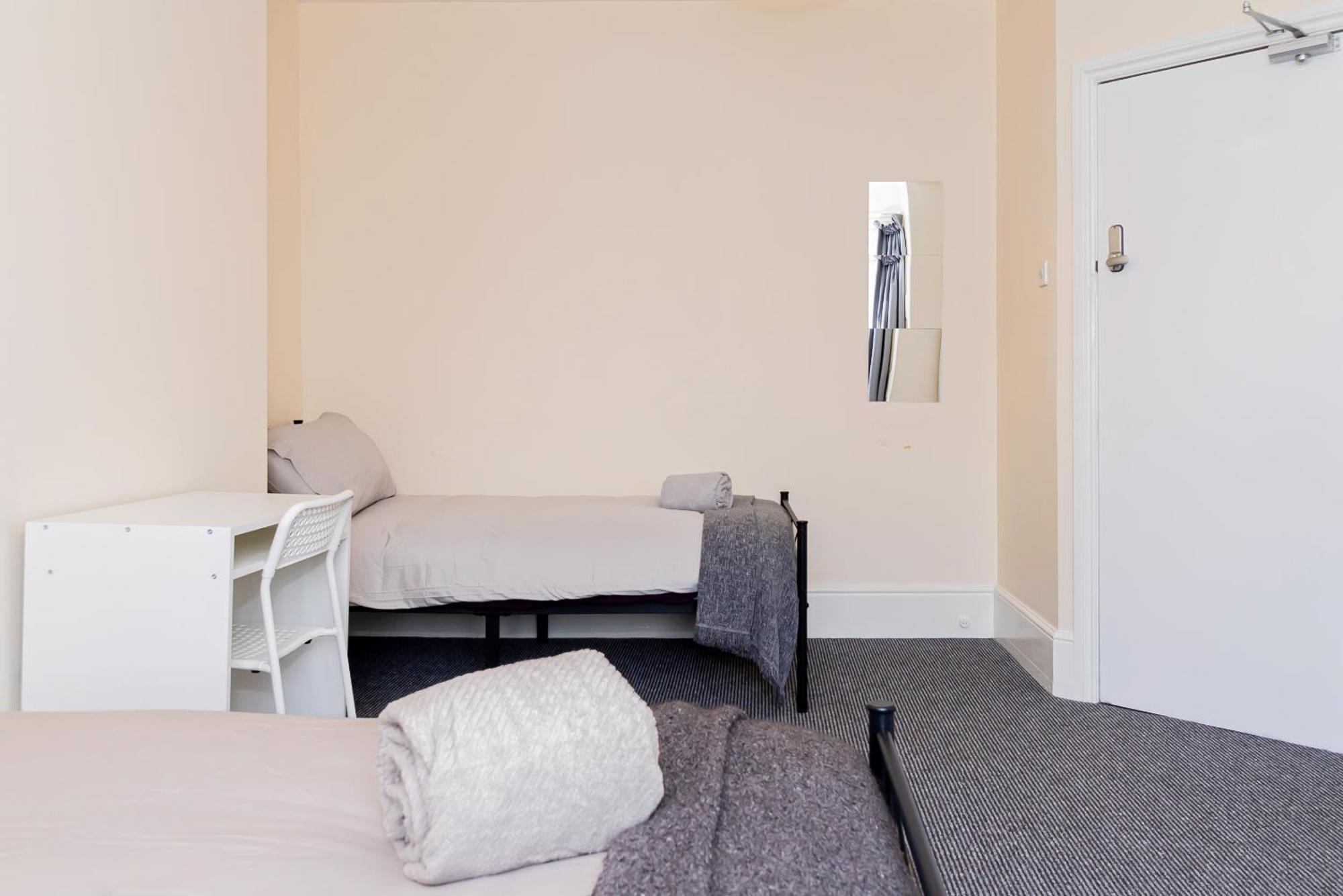 Shirley House 5, Guest House, Self Catering, Self Check In With Smart Locks, Use Of Fully Equipped Kitchen, Close To City Centre, Ideal For Longer Stays And Fawley Contractors Southampton Esterno foto